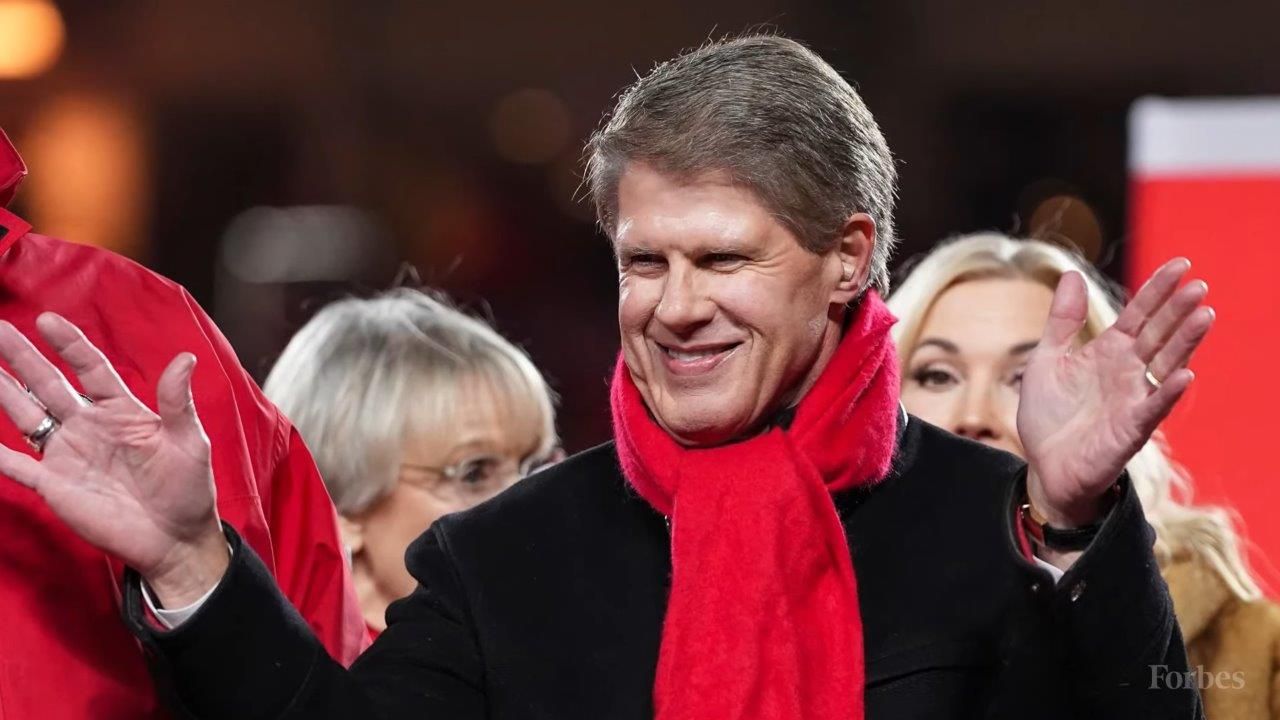 Clark Hunt